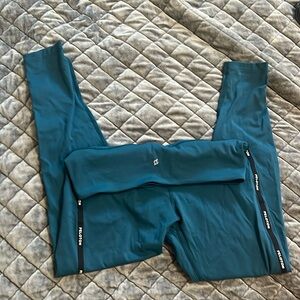 Peloton leggings NWT